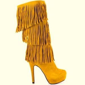 Mojo Moxy Burlesque fringe boot size 8.5